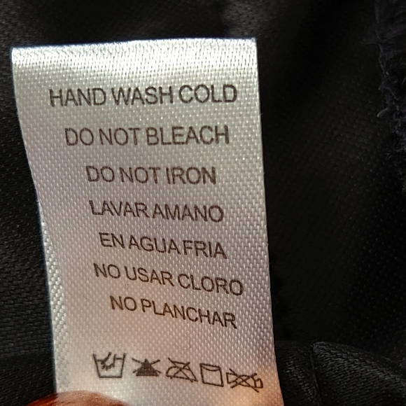 AQ SPORT ☆ CROPPED VARSITY STYLE ☆ FAUX LEATHER JACKET ☆ NWT - Picture 9 of 10